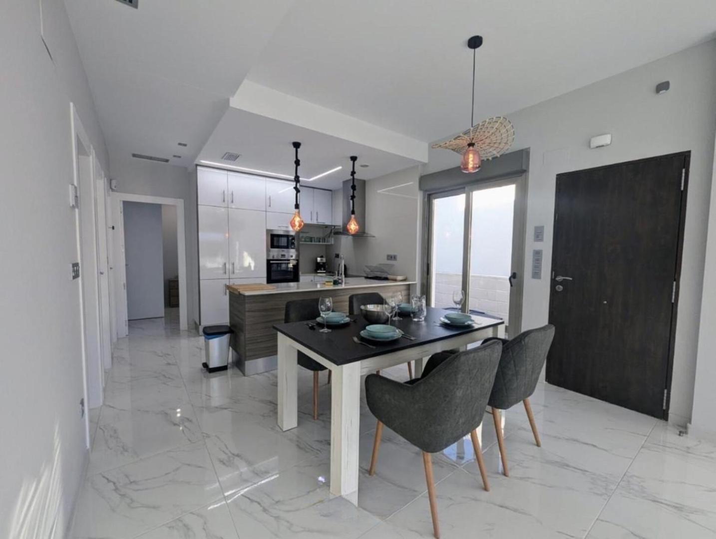 Fee4Me Villa, Pool, Roofterrace & Relax Аликанте Екстериор снимка